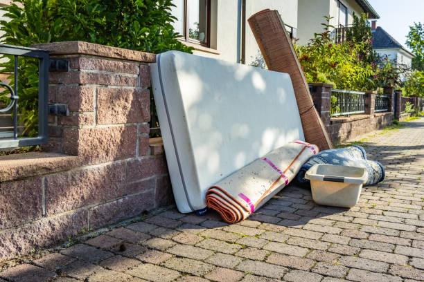 Best Construction Debris Removal  in Hueytown, AL
